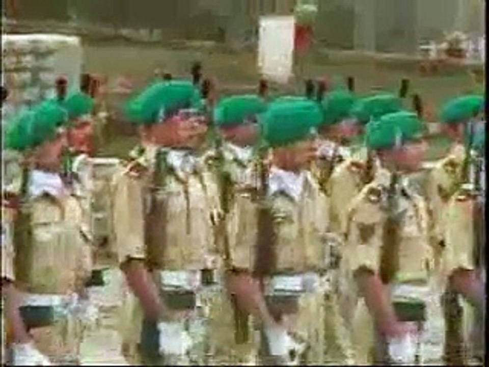 Allah se Darnay Walay Dartay Nahi Aur Kisi Se - Pak Army Song