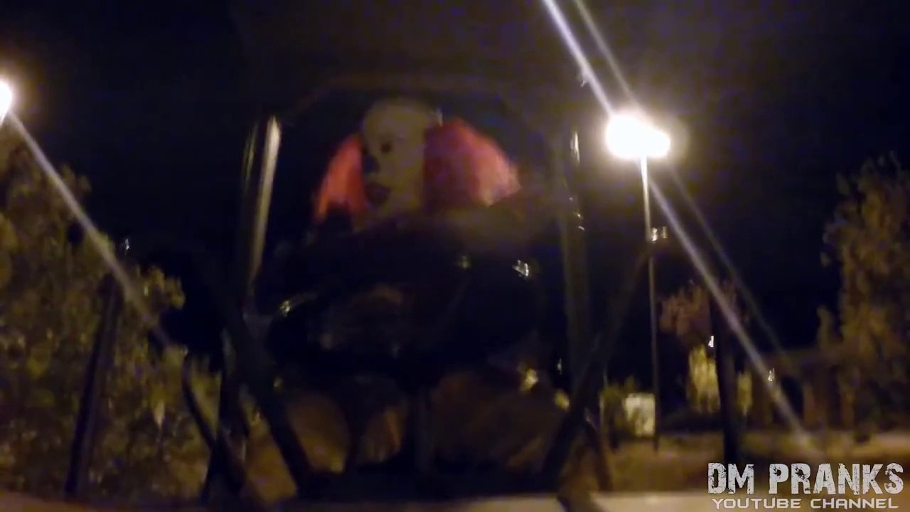 Killer Clown 3 - The Uncle! Scare Prank!