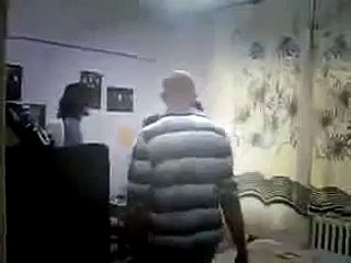 Güzel kızın trafik kazası ve komik anlar  -)