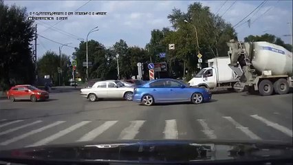 Petit instant karma pour une automobiliste