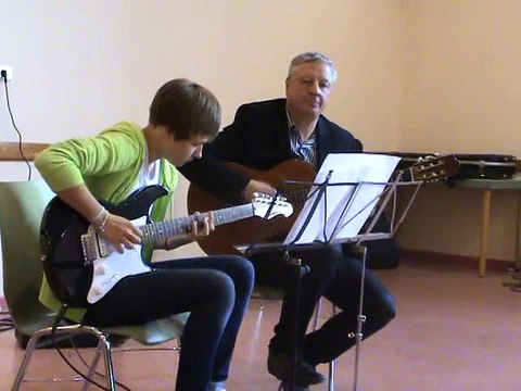 M2U01975 duo, blues, fete de la musique à Scy Chazelles le 21 06 2015