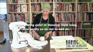 Cake Art Basic Icings   Decorating Cookies with Royal Icing