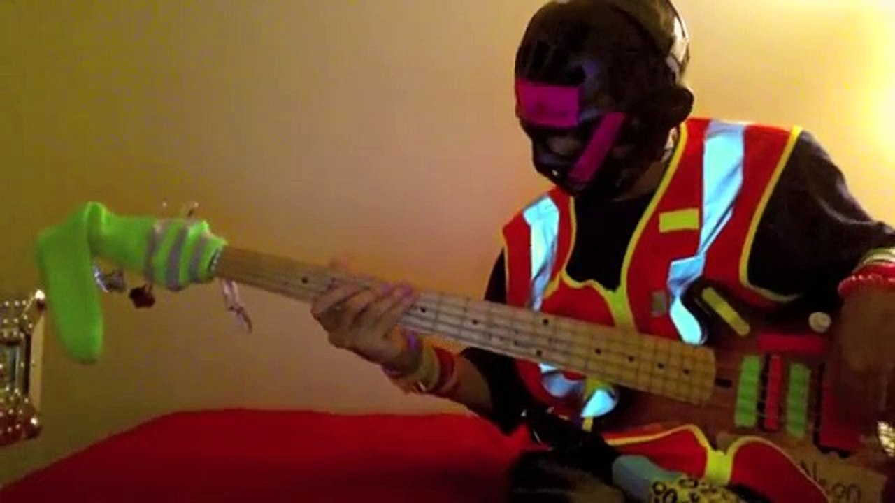 MonoNeon: "'Rushin" - Cj Thompson