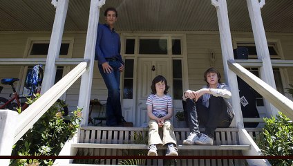 The Boys Are Back  Streaming Movie  2009 V