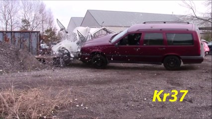 Extreme Volvo Crash tests... It really is a Tank!