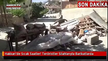 Hakkari'de Halk Panikte! Silahlı teröristler Yolda Geziyor! Şehrin Göbeğine Barikat!