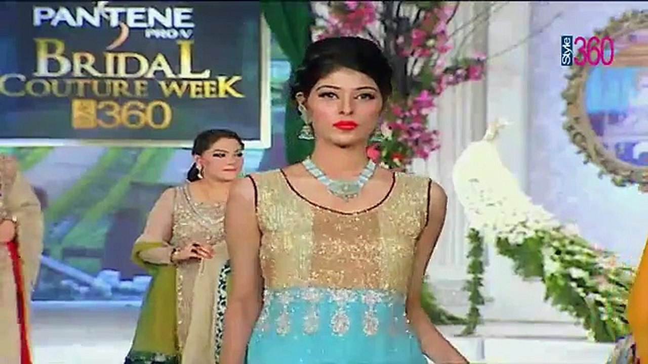 KIRAN COLLECTIONS Super model ayan ali's super hit cat walk on ramp