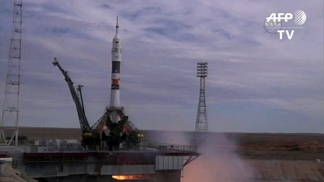 Un vaisseau Soyouz s'envole pour l'ISS avec trois astronautes
