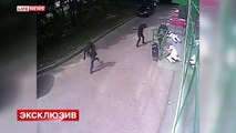 Armed robbers attack clients of Sberbank in Moscow