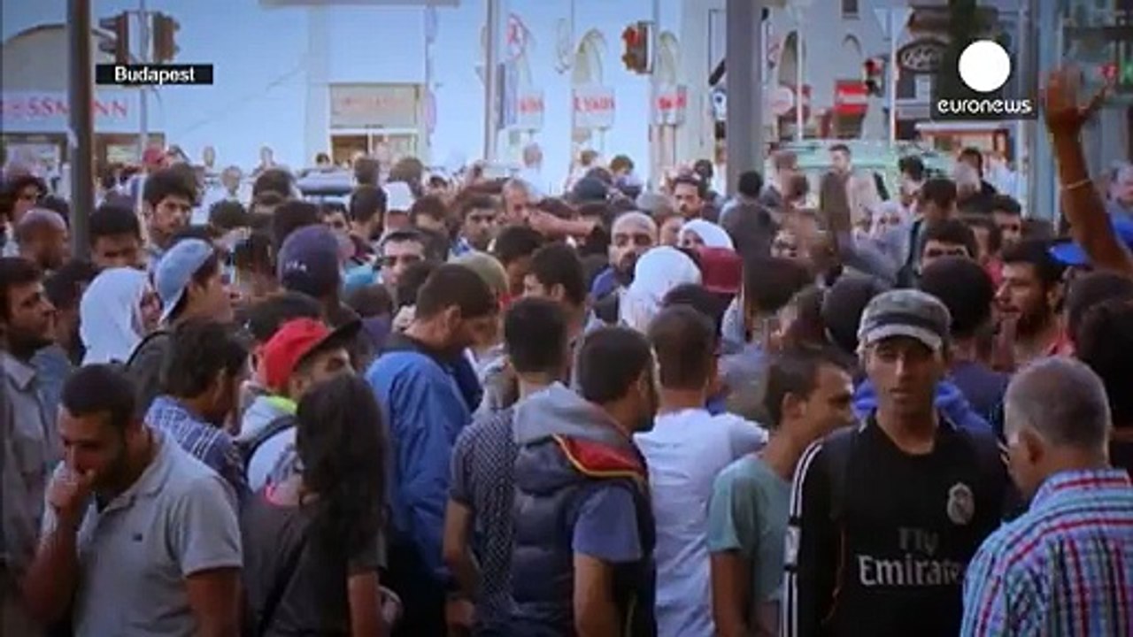 Thousands stuck in Budapest as Hungary refuses to allow migrants to travel