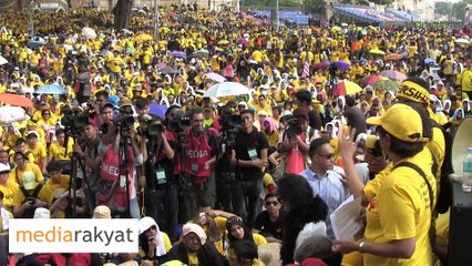 (Bersih 4) Maria Chin Abdullah: Kita Mahu Najib Undur, Kita Hilang Keyakinan Kepada Perdana Menteri