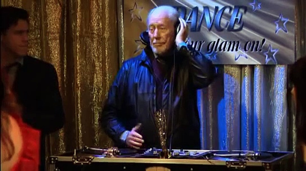 Zendaya & Trevor Jackson's Tango Dance - K.C. Undercover (Pilot)