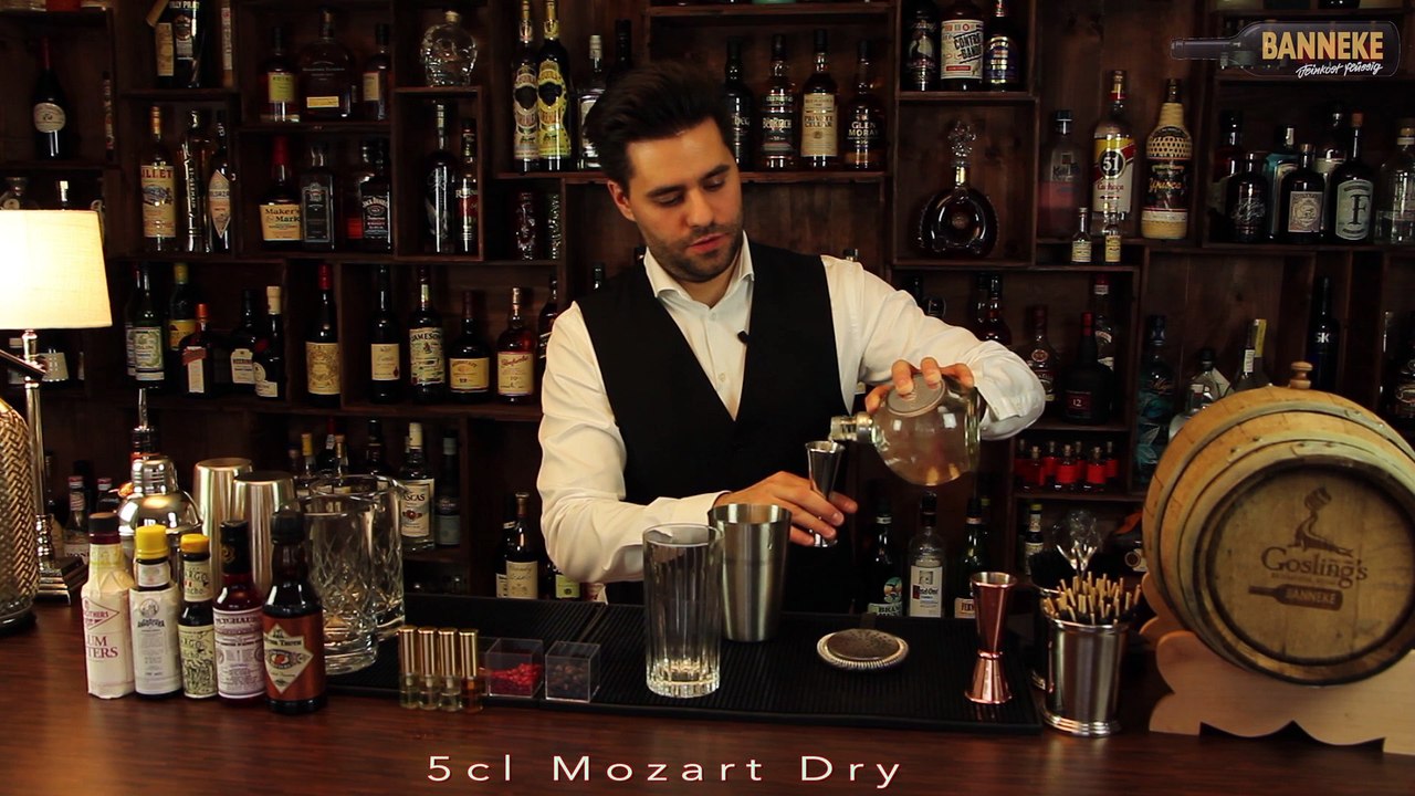 Salzburg Lemonade - Schokoladen Vodka Drink selber mixen - Schüttelschule by Banneke