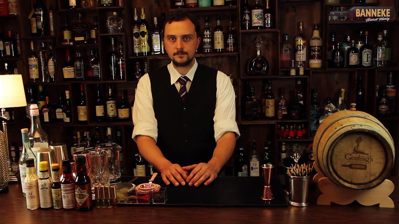 Gin Basil Smash - Gin Cocktail selber mixen - Schüttelschule by Banneke