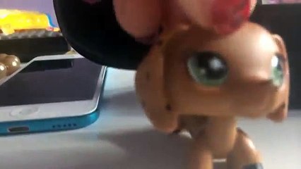 Hey-everyone-I'm-back-and-I-got-a-girlfriend