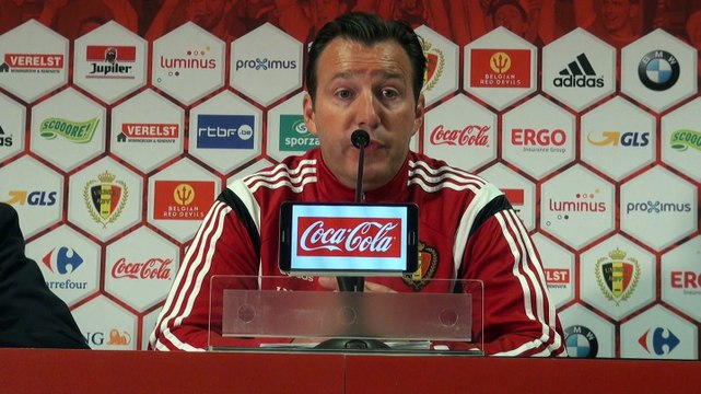 Wilmots: Evitons de donner des coups francs