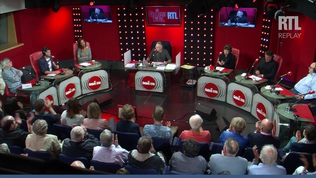 La dernière mode chez les célébrités : Porter un appareil dentaire comme un accessoire de mode