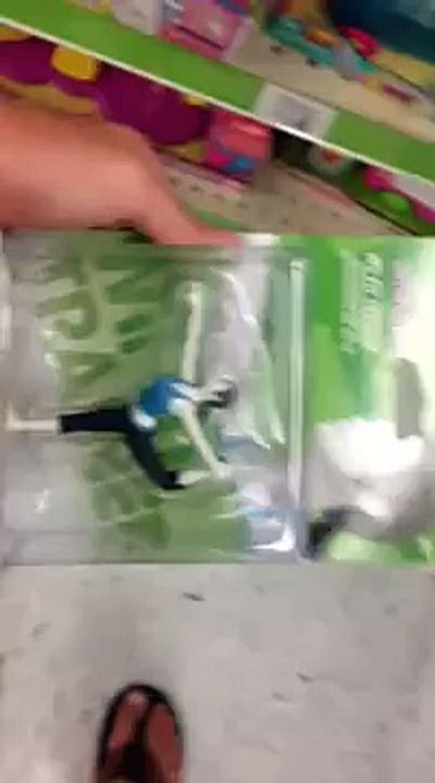 Omg-toys-r-us