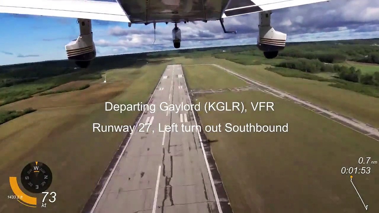 VFR Flight - Gaylord Michigan to Plymouth Michigan to Pontiac Michigan August 2015
