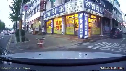 Motorcycle Fails & Crashes Compilation 2015 || Ep.#13 of August