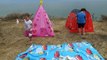 Пикник с палаткой Молния Маккуин и костром на берегу моря Picnic tent and bonfire on the beach