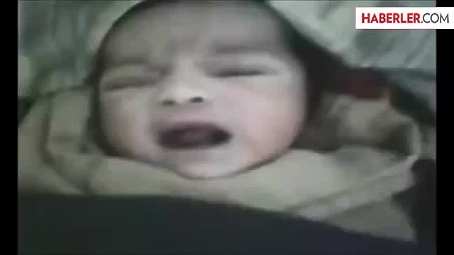 SURİYELİ BEBEK ALLAH ALLAH DEYİP ALLAHI ÇOKÇA ZİKR EDİYOR BU BEBEK GİBİ ALLAHI ZİKR EDEN KALMADI