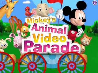 Mickey Mouse as producer in Clubhouse lining up a lot of animals and make a great video of