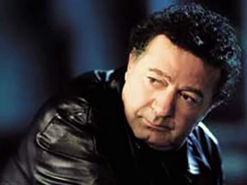 Kayahan -- Odalarda ışıksızım