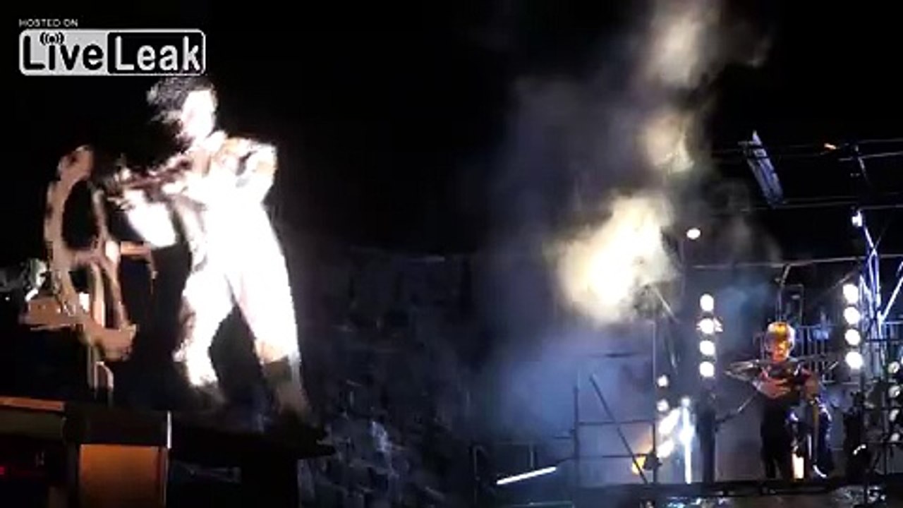 Festival : international crossroads quebec theater (2)