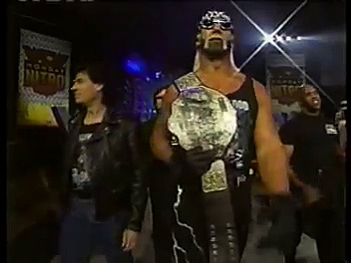⁣Hulk Hogan confronts Roddy Piper on Nitro
