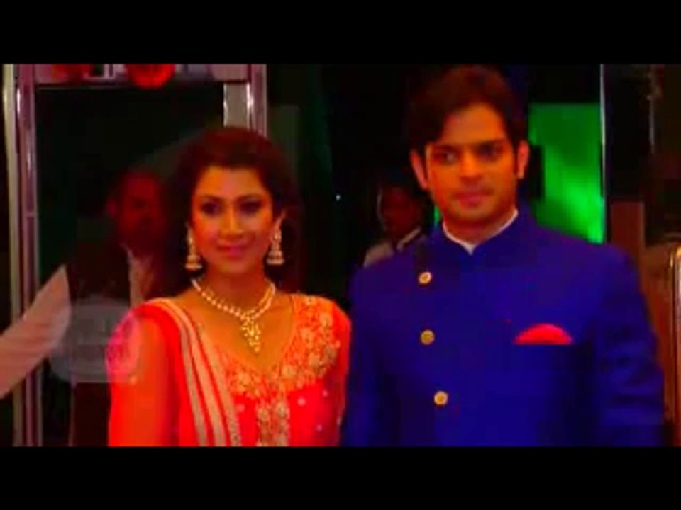 Raman Real Life Mein Bhi Mein Karte Hai Apni Wife Ki Care - 8 September 2015