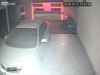 Brazil 'Off duty' cop killing invaders