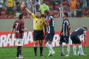 Com arbitragem polêmica, Galo é derrotado pelo Furacão no Horto