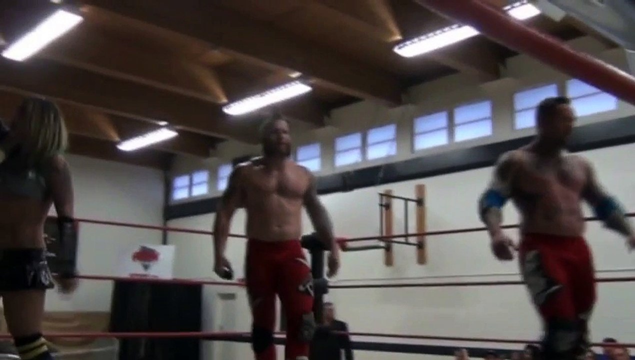 Hardcore August Night pt 1 (APW Nevada Super Show 8/1/2015) Pro Wrestling