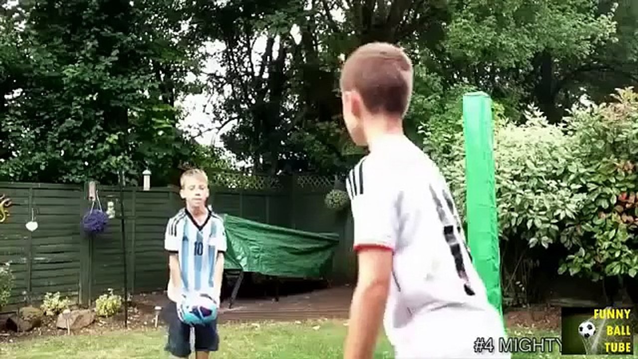 Football Fails 2015 E4 Fußball Fails 2015 Die Besten Fußball Fails