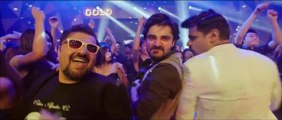 Khul Jaye Botal Official Full Pakistani Video Song _ New Movie Jawani Phir Nahi Ani 2015 HD video