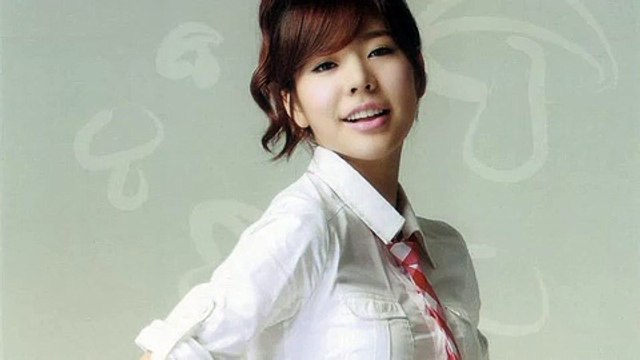 Sunny (SNSD) phonecall @ Nohongchul Chinchin Dec10.2010 GIRLS' GENERATION live