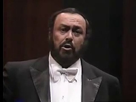 Pavarotti- Un aura amorosa- Mozart