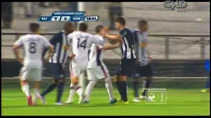 Alianza Lima vs. San Martín: Fernández se falló un gol solito por pegarle con el tobillo