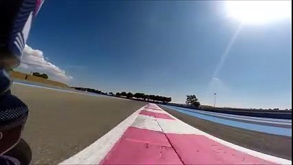 Un tour du circuit Paul Ricard avec David Checa du GMT94