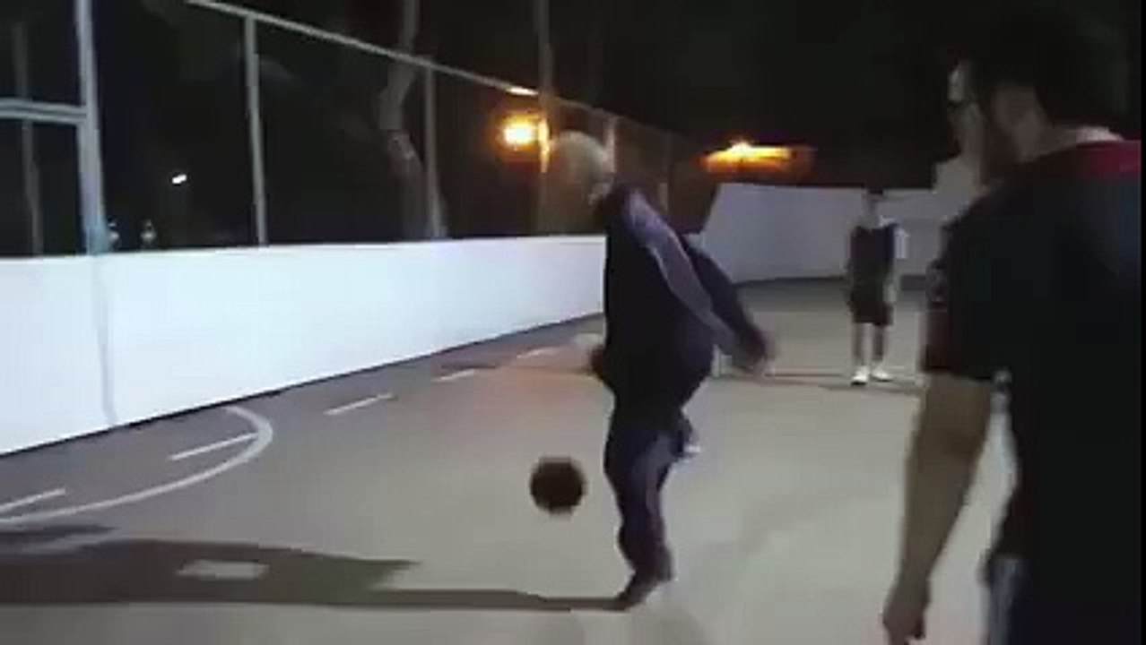 Football Players Ho To Baba Ji Jesa Must Watch Video