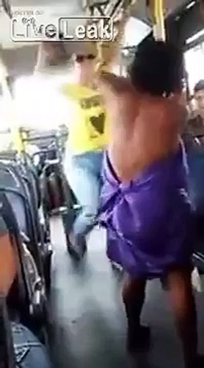Half-naked woman is beaten and thrown off the bus in Brazil - Dailymotion Video