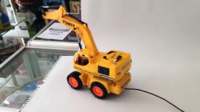 Car, truck cranes, trucks, tanks, toy police car toys child