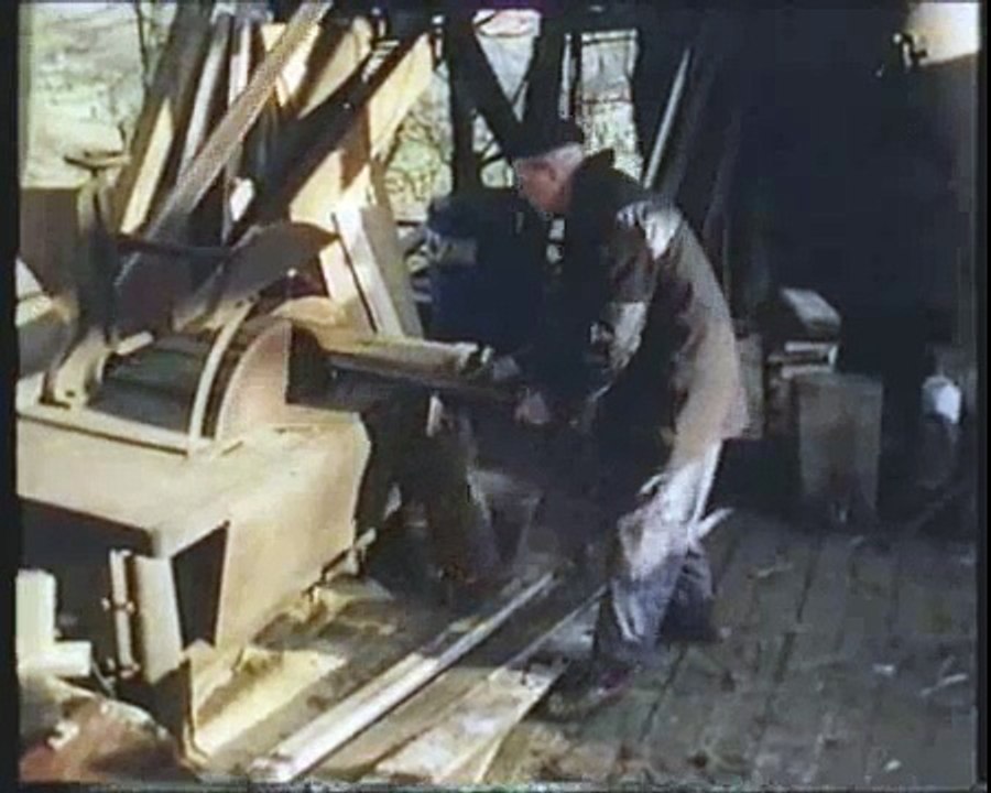 How to give up smoking.....By Fred Dibnah