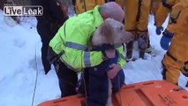 Firefighters rescue dog trapped on a sheet of ice
