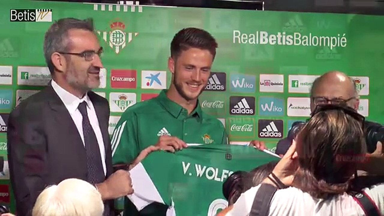 Presentación de Ricky Van Wolfswinkel | Real Betis Balompié