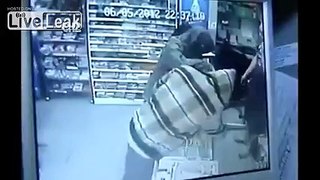 When two amateurs trying a robbery...