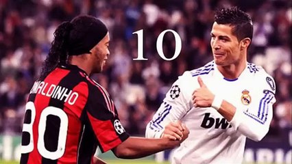 Facebook: Ronaldinho reta a Cristiano Ronaldo con este post