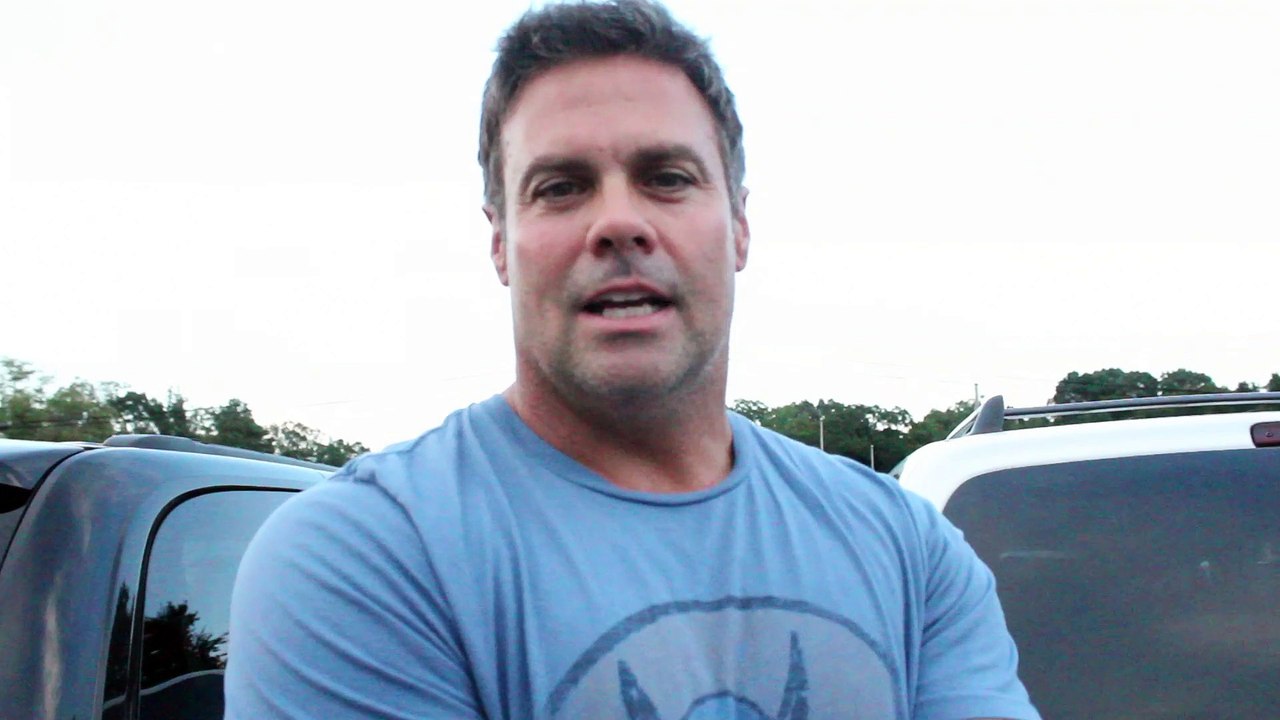 Troy Gentry on Elvis having something special that drew people to him Elvis Week 2013