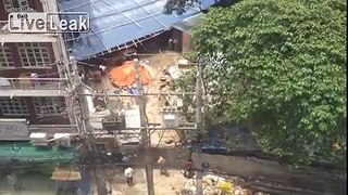 War between 2 construction site workers